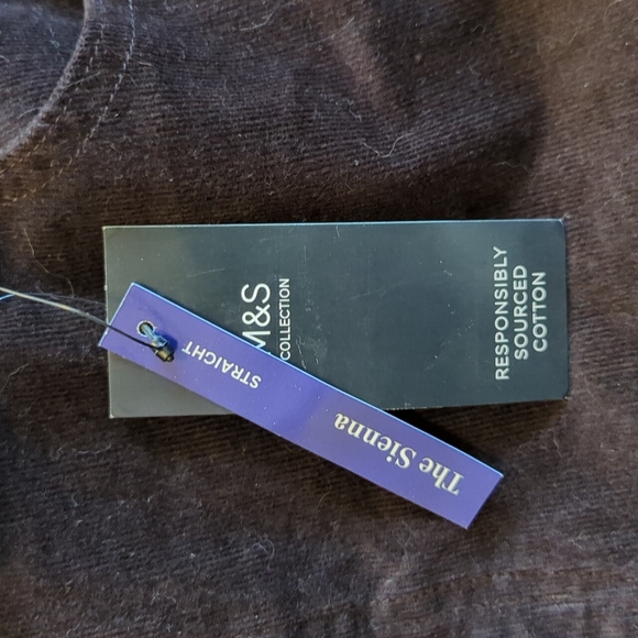 NWT Chocolate brown corduroy pants - Picture 7 of 7